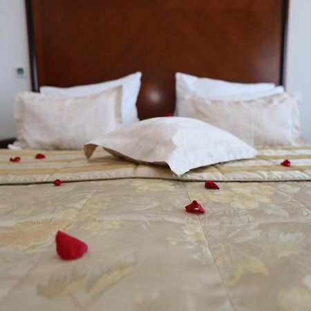 באניה לוקה Apart-Hotel Integra מראה חיצוני תמונה