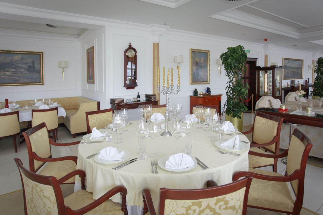 באניה לוקה Apart-Hotel Integra מראה חיצוני תמונה