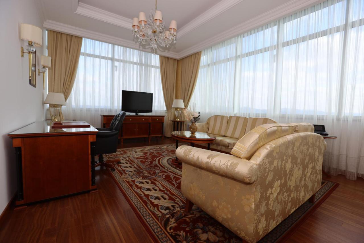באניה לוקה Apart-Hotel Integra מראה חיצוני תמונה